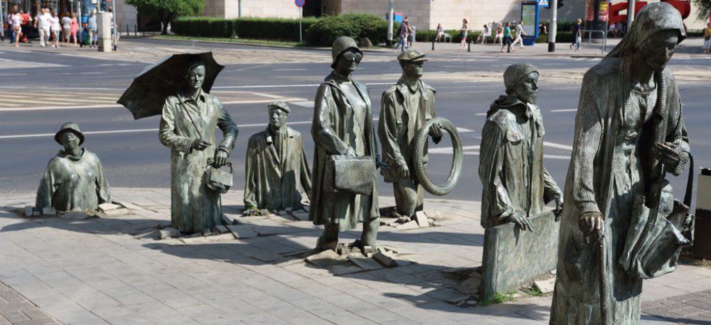 wroc pomnik przechodnia
